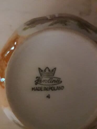 dest qab: Ev satildiqi ucun ewyalar tecili satilir Qedmi madonna tecili — 2