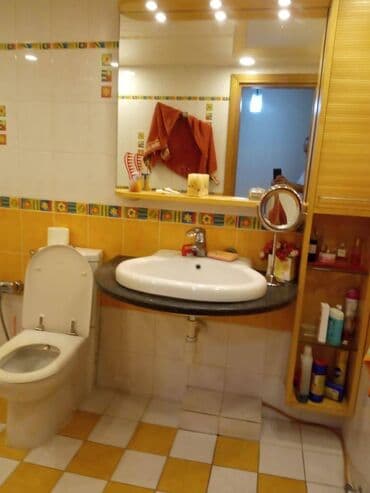 kirayə ev ayliq: Nərimanov metrosuna yaxin 11 mertebeli binanın 7-ci mərtəbəsində — 5