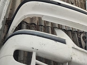 бампер мерседес 124: Avtomobil üçün ön və arxa bamperlər - Rəng: ağ (üst hissələrdə — 4