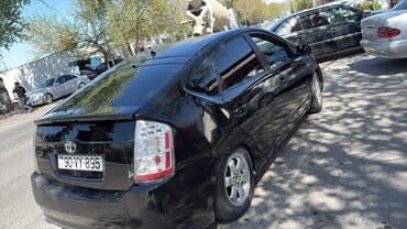 xirdalan heyet evi type 1: Qalmamağ şərti ilə yaxşı vəziyyətdə olan Toyota Prius hibrid — 1