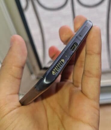 gizli mikrofon: REDMAGIC smartfon Xüsusiyyətlər və üstünlüklər: - Oyun yönümlü dizayn — 5