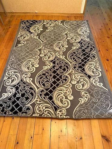 Ev saatları: Xalça — 1