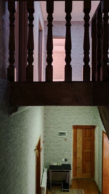 kiraye hovsan: TƏCİLİ SATİLİR :Məkan: İşıqlı, geniş mətbəx və dəhliz sahələri olan — 6