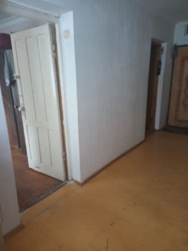 bayılda mənzil: Kirayə mənzil – şəkillərdə göstərilən sahə - Plan: dəhlizli mənzil — 2