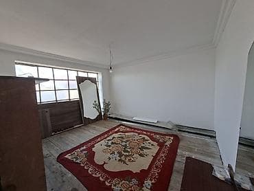 kiraye ucuz ev: Satılır: Günəşli, geniş pəncərəli həyət evi Geniş ailə otağı və işıqlı — 4