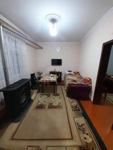 xırdalanda 3 otaqlı həyət evləri: 3 otaqlı, 100 kv. m, Orta təmir — 3