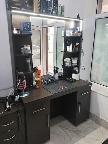 Другая салонная, медицинская мебель: Barber masası və güzgü stendi – salon üçün tam funksional iş guşəsi - — 4