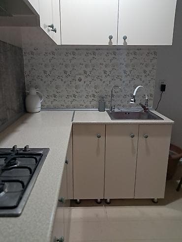 Mənzillər: Sumgayitda, dəniz kənarında 1 otaqlı studiya tipli mənzil uzun — 7