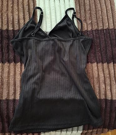 Şəxsi əşyalar: Bir dəfə geyinilibdir oda əyinə oturub oturmamağına baxmaq üçün bədənə — 2