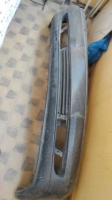 Avtomobil üçün ön bamper satılır Mercedes-Benz C200 W202, 1994-cü il — 2