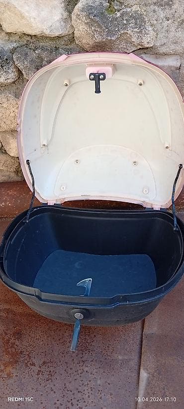 boş kuza: BMW 50, ABŞ, Ünvandan götürmə — 4