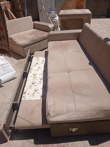 Di̇van-kravat, Divan, Açılan — 3