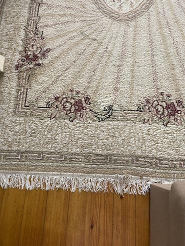 ikinci əl xonca: Xalça satilir uzunluq 2.40 sm, eni 1.55 sm. Yaxsi veziyyetdedir — 3