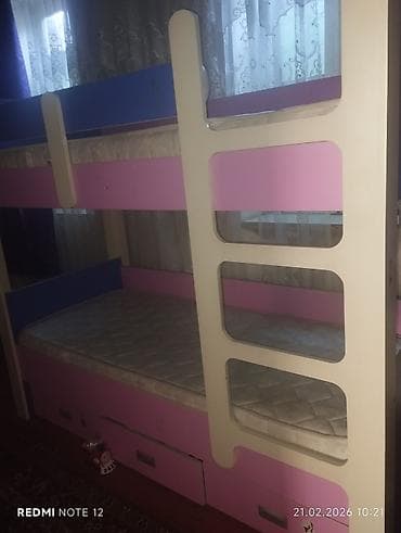 Ev və bağ: Oğlan və qız üçün, İşlənmiş, Çarpayı, Matras ilə, Siyirməli, Taxta — 3