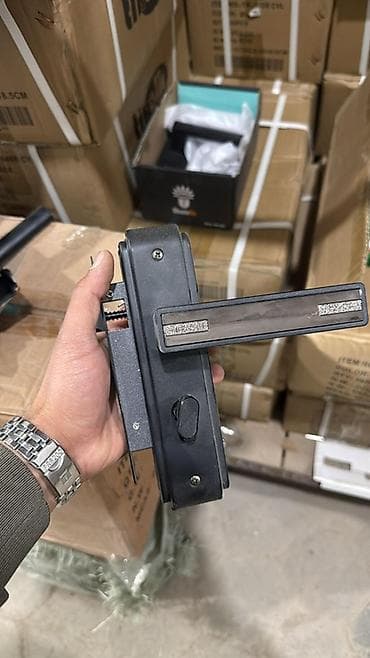 Qapı tutacaqları və mexanizmləri - Müxtəlif model və dizaynlar