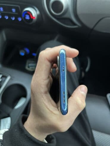 телефон fly nimbus 9: Redmi smartfon Xüsusiyyətlər: - Arxa çoxmodullu kamera bloku: əsas — 6