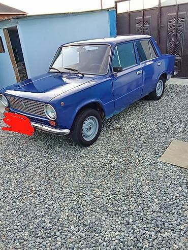 uaz diski: Model: Lada 2101 (Jiguli) Kuzov: sedan, 4 qapı Rəng: göy (klassik) — 2