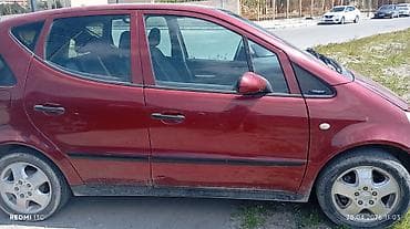 mercedes e350: Mercedes-Benz A-Class (W168), qırmızı rəng, hetçbek gövdə — 4