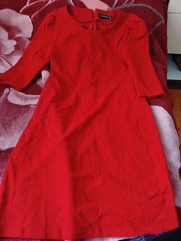 krem a e: Qadın geyimləri dəsti – 3 don - Zolaqlı dar kəsim don: Dizaynda incə — 3