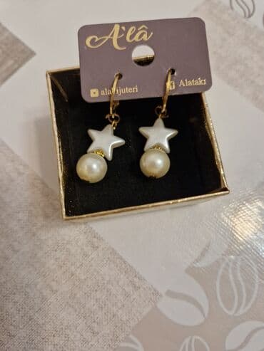 qizil sirqa: A’la brendindən zərif sırğa - Model: ulduz və inci asqılı sallantılı — 2