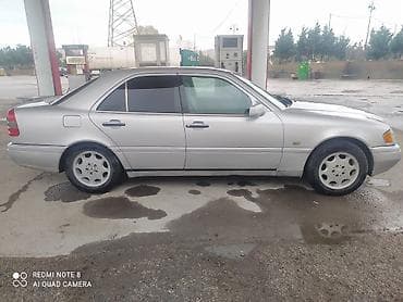 hyundai 1995 accent: Mercedes-Benz 280: 2.8 l | 1995 il Sedan — 2