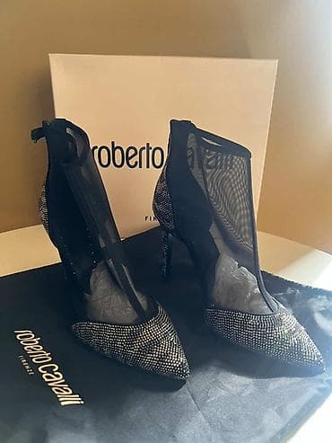 Кроссовки и спортивная обувь: Размер: 38, цвет - Черный, Новый — 1