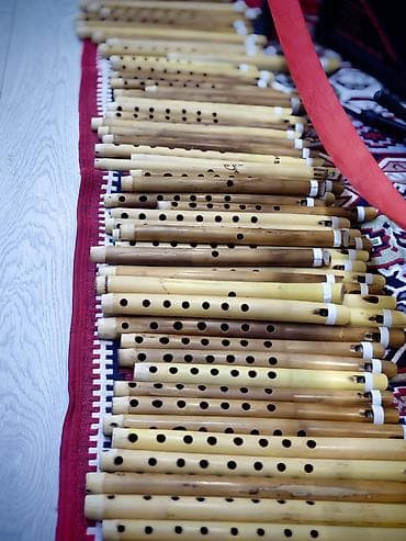 Tütək musiqi aləti 15 azn, 25 azn Tütək – ağacdan hazırlanmış — 2