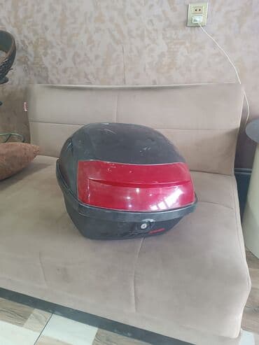robotlaşdırılmış sürət qutusu: Motosiklet üçün arxa baqaj/qutu (top case) - Rəng: qara korpus — 2