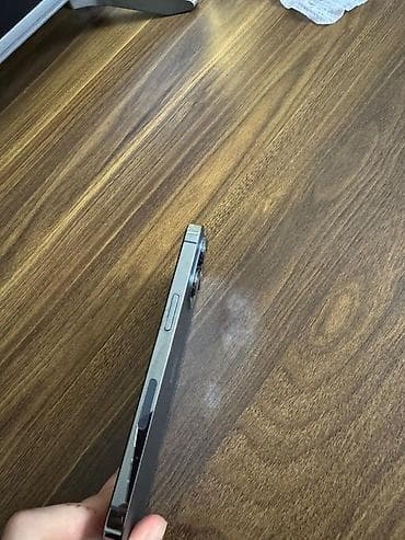 şarj cihazı: IPhone 13 Pro, 128 GB, Graphite, Face ID — 3