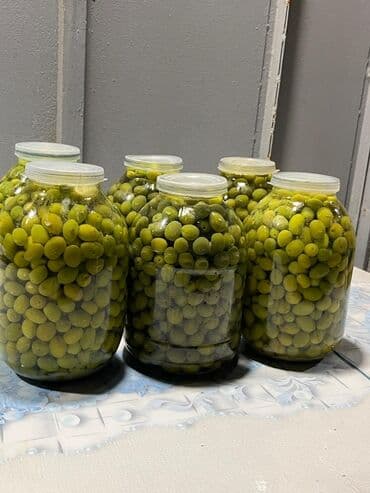 aspir yağı harda satılır: Ev şəraitində hazırlanıb Məhsul təsviri: - Bütöv yaşıl zeytunlar — 1