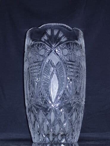 ivan mariya gulu: Bir vaza, Xrustal — 2