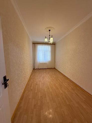 Mənzillər: Təcili Aləyə Kirayə verilir. 20 Yanvar metrosunun çıxışı. Təzə təmir — 3