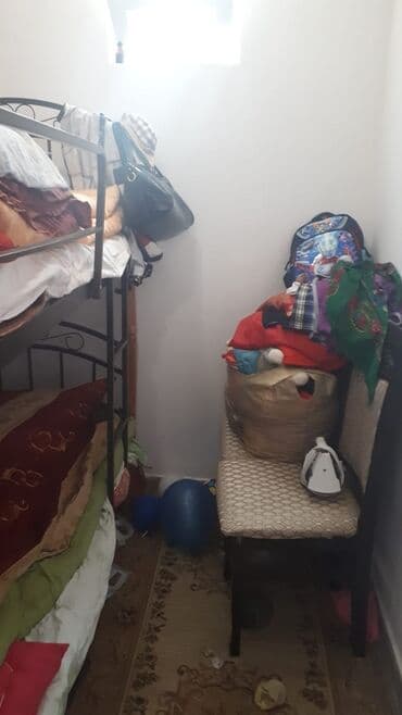 Куплю дом: Поселок Бинагади 1 комната, 31 м², Средний ремонт — 3