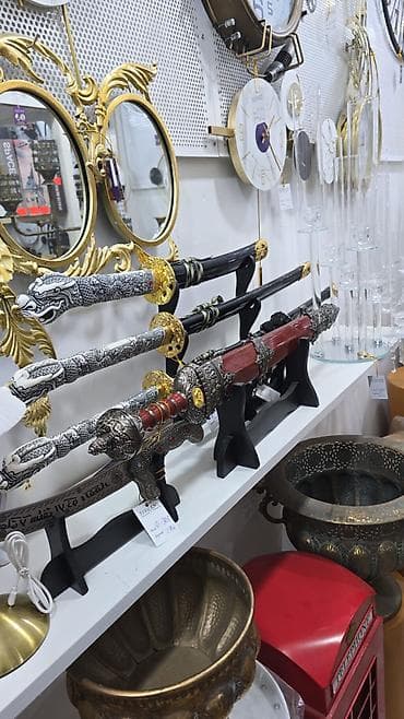 Məhsul: Kolleksiya üçün dekorativ qılınclar və bıçaqlar seti - — 2