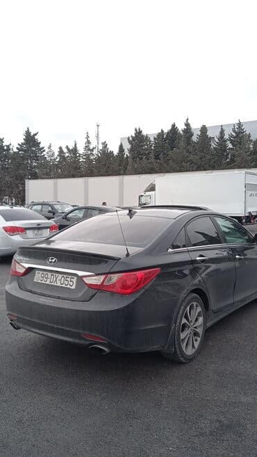 kia sorento 2007 diesel: Hyundai Sonata: 2 l | 2013 il Sedan — 7