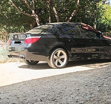 tesla model x: BMW 5 series: 3 l | Sedan — 5