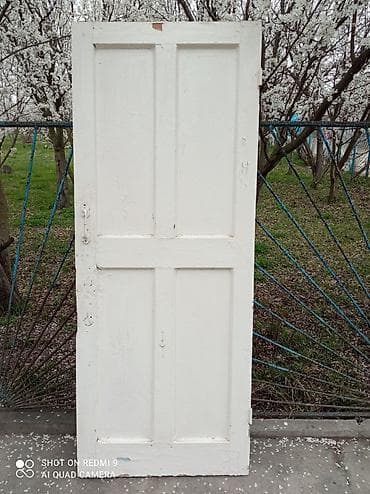 taxta ve dikt: Ağ rəngdə taxta qapı - Material: kütləvi taxta, dörd panelli klassik — 2
