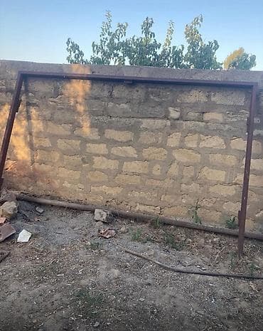 demir varata: Dəmir darvaza və çərçivə Təzədir,istifadə olunmayıb Galın dəmirdən — 2