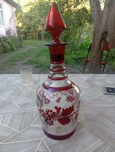 бак из нержавейки 2000 литров цена: Rəng - Qırmızı, Şüşə — 1