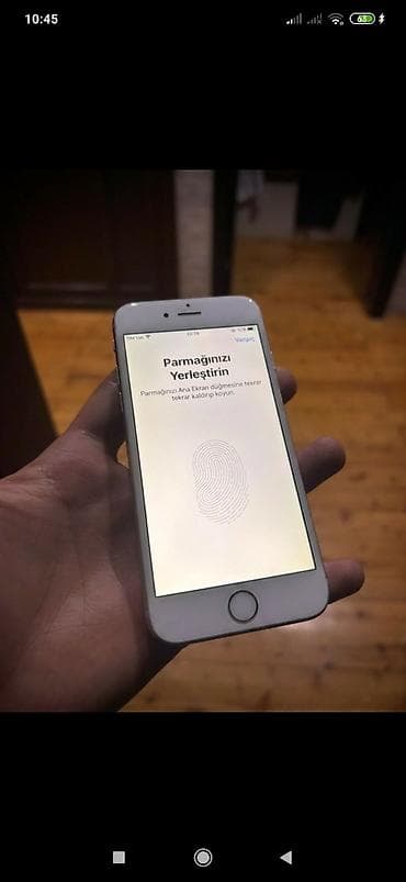 телефоны fly тв: IPhone 6, 16 ГБ, Серебристый, Отпечаток пальца — 7