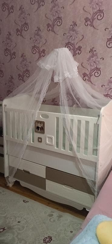 kavralit satilir: Oğlan və qız üçün, İşlənmiş, Beşik, Matras ilə, Yellənmə mexanizm ilə — 3
