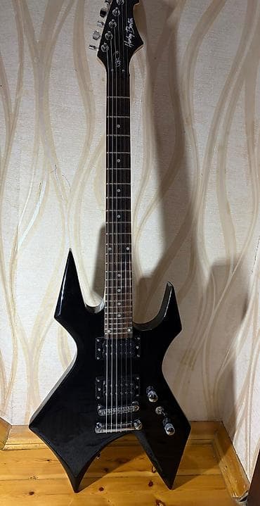 harley benton gitara: Harley Benton WL-20 Warlock Sifariş üçün whatsappdan yazın 099 843 — 1