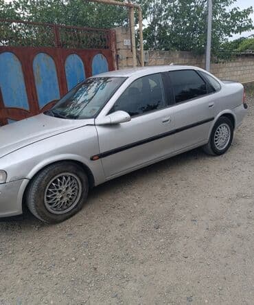 maşın disk: Opel Vectra: 1.6 л | 1996 г. 22432 км Седан — 3