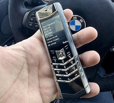 Elektronika: Vertu Signature Touch — 2