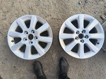 təkər disqi: Məhsul: Yüngül lehimli disk dəsti (4 ədəd) Salam öz maşınıma düz — 4