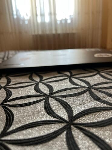 Техника для кухни: Lenovo ThinkPad, 14 ", Intel Core i5, 256 ГБ — 4