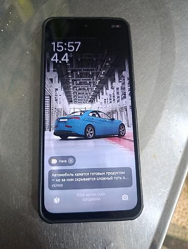 Redmi smartfon - Rəng: Açıq mavi gövdə - Ekran: Tam ekran, ön kamera