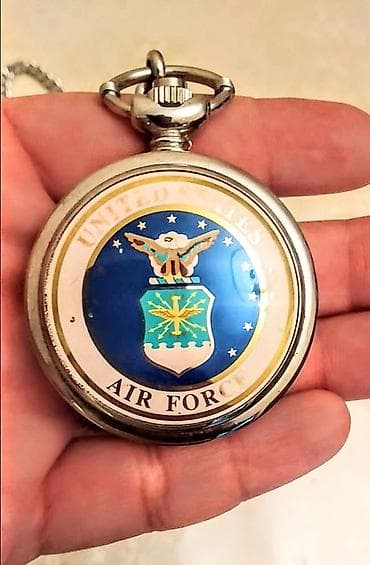 командирские часы: ABŞ Hərbi Hava Qüvvələri (United States Air Force) loqolu cib saatı və — 2