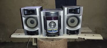 shivaki smart tv: Sony tərəfindən istehsal edilmiş, gümüşü rəngdə, iki ədəd dinamik və — 2