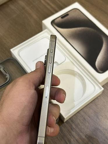 iphone dubay barter: IPhone 15 Pro, Space Gray, Face ID — 8